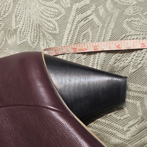 Vince Camuto Modesie Mahofaby Red Butter Calf Leather Boots 9 -See Measurements - Picture 15 of 15